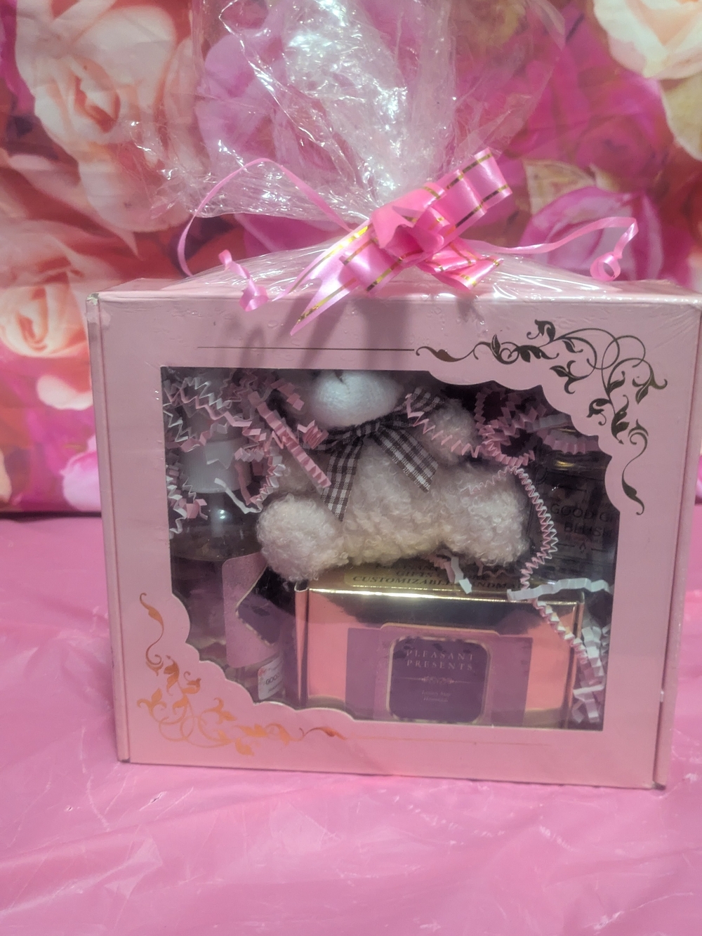 Pink Gift Set with Plush Bear and Soap